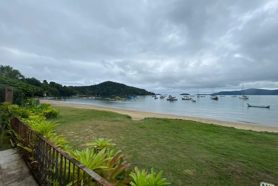 Imóvel de frente para o mar em Paraty